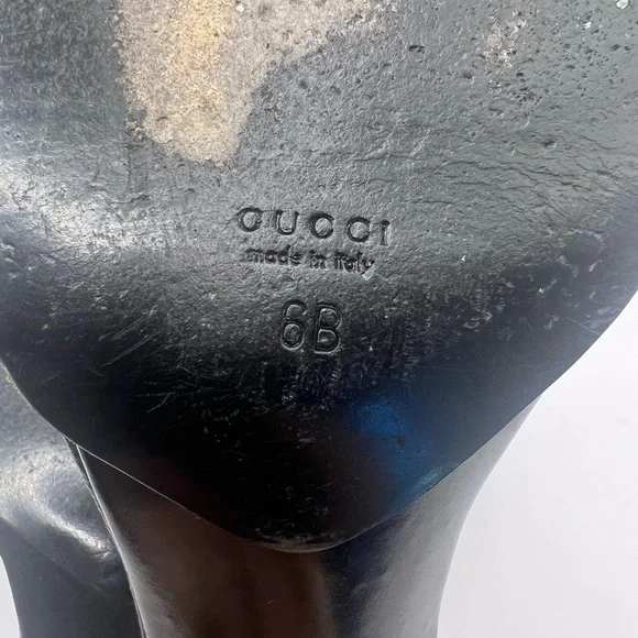 Gucci womens reptile slip on sandals. Size 6B black snakeskin w/ block heel. - Picture 7 of 10